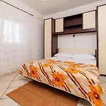 Apartamento In - Insel Rab 36282 *