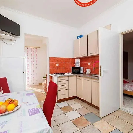 Apartment In Lopar/insel Rab 36282 Lopar