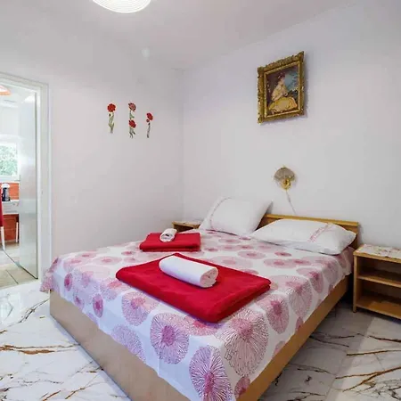 Apartment In Lopar/insel Rab 36282
