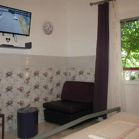 In - Insel Rab 36282 Апартаменты *