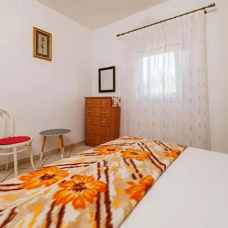 Апартаменты In - Insel Rab 36282 *