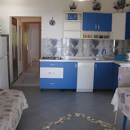 In - Insel Rab 36282 Апартаменты Лопар
